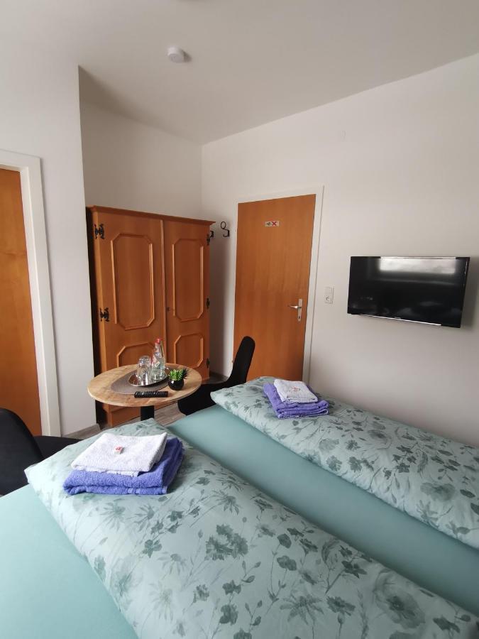 Haus Bergblick Fruehstueckspension Oberort Ngoại thất bức ảnh